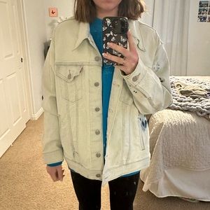 levi’s denim jacket